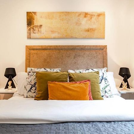 런던 Awesome Leicester Sq! Fashion Flat For Theatre Families And Happy Friends 아파트 외부 사진